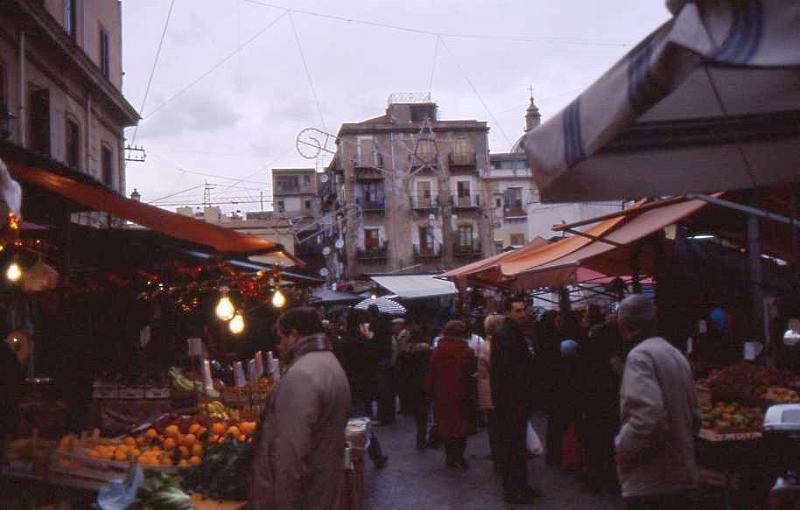 215-Palermo,Ballarò,3 gennaio 2008.jpg